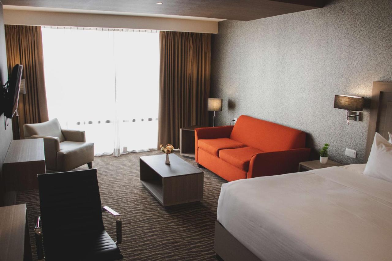 Hilton Garden Inn Leon Poliforum Buitenkant foto